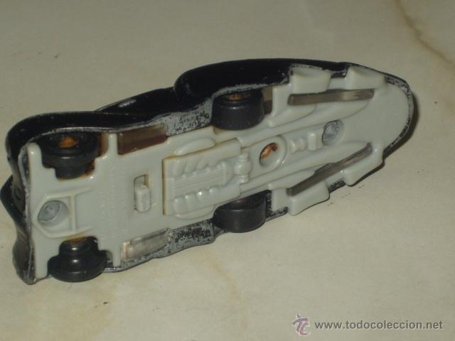 Coches a escala: COCHE DE BATMAN MATTEL 2004,FUNCIONA CON 2 PILAS PEQUE&Ntilde;AS. - Foto 10