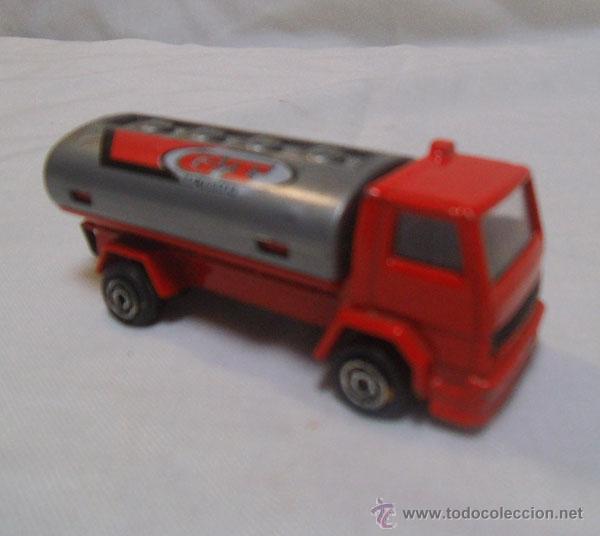 Coches a escala: COCHE A ESCALA DE MAJORETTE - CAMION FORD CUBA - GAS TANKER , ESC. 1/100, N&ordm; 241/243