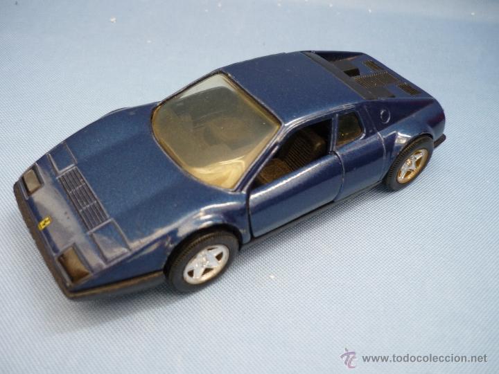 Coches a escala: COCHE FERRARI 1961-156 F1 ESCALA 1/38.GASTOS DE ENVIO 4&euro; PARA ESPA&Ntilde;A.