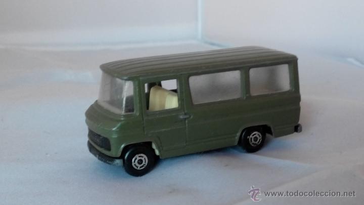 Coches a escala: furgoneta   de guisval militar  mercedes benz