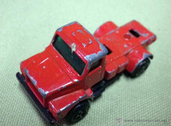 Coches a escala: CAMION METALICO, VOLVO, FABRICADO POR GUISVAL