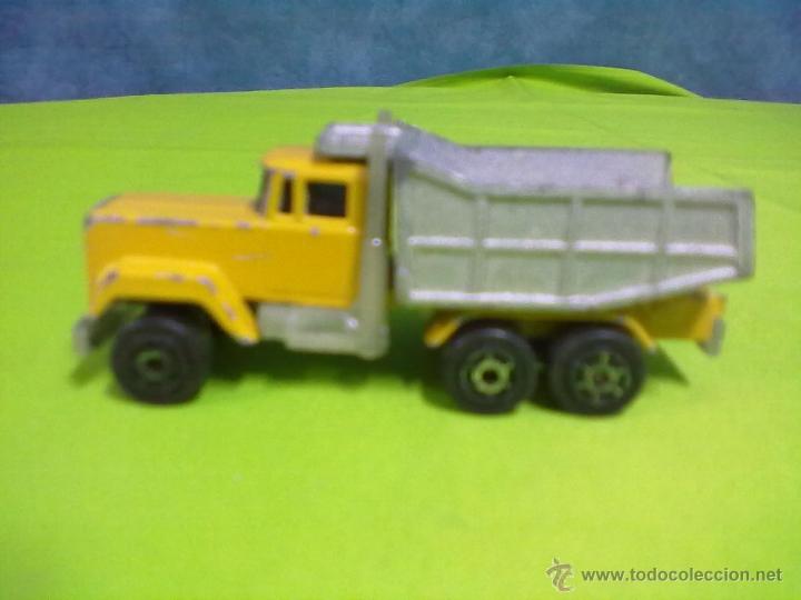Coches a escala: CAMION VOLQUETE ESCALA 1:100 MAJORETTE