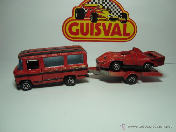 Coches a escala: LOTE DE COCHES MERCEDES BENZ L 406 D GUISVAL TRASPORTE PORSCHE CARRERA DE GUISVAL CAMPEON 1,64