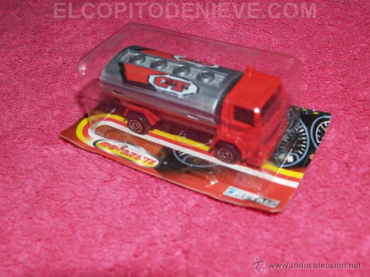 Coches a escala: VINTAGE 90&acute;s MAJORETTE SERIE 200 RARE TRUCK TRANSPORT GAS TANKER NEW