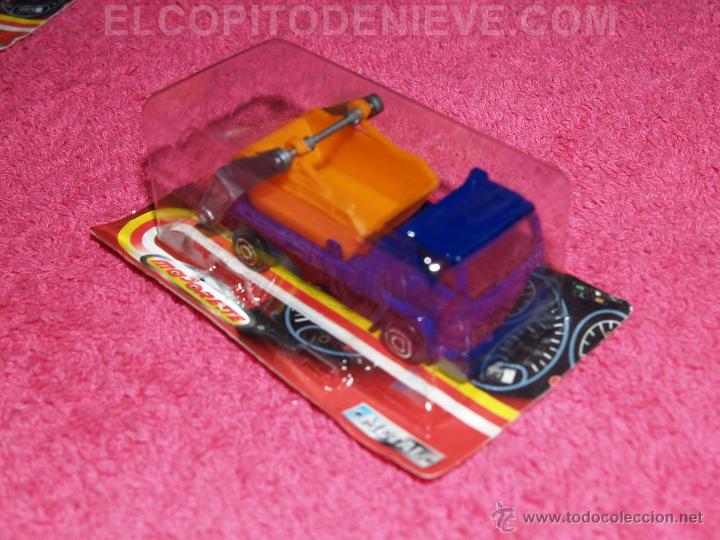 Coches a escala: VINTAGE 90&acute;s MAJORETTE SERIE 200 RARE TRUCK CONTAINER CARRIER NEW