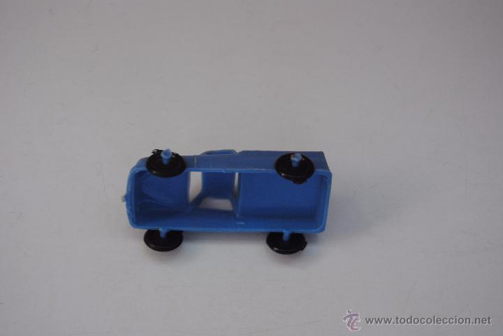 Coches a escala: FURGONETA  RANCHERA DE BAQUELITA - Foto 3