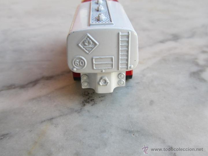 Coches a escala: Cami&oacute;n cisterna Playme como nuevo - Foto 7