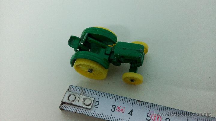Coches a escala: TRACTOR JOHN DEERE - SIN MARCA PARECE PROMOCIONAL - Foto 2