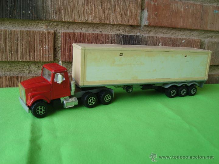 Coches a escala: CAMION TRAILER MARCA WHITE DE MAJORETTE MAXI SERIE GRANDE 3000