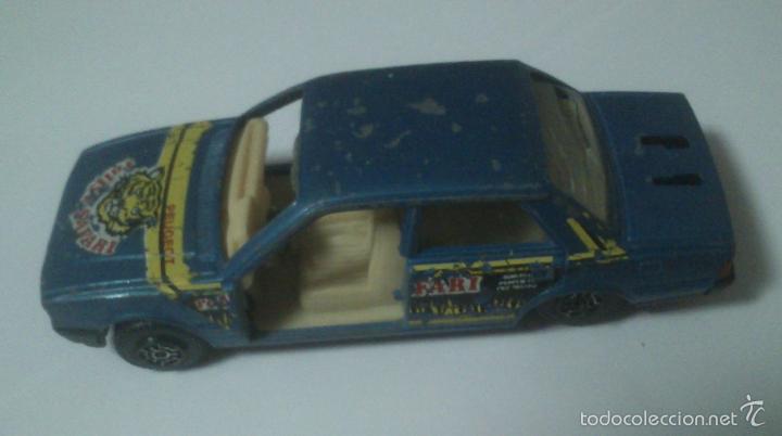 Coches a escala: Coche Peugeot 505 azul de Guisval. 13 cm