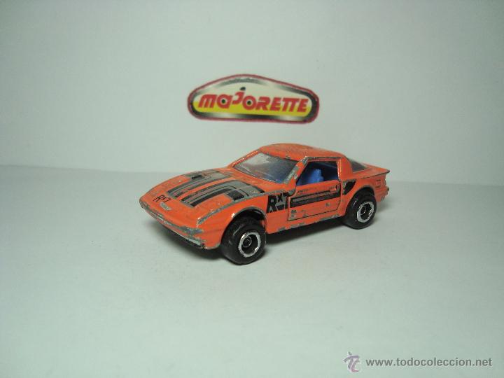 Coches a escala: MAZDA RX 7 DE MAJORETTE 1,64 - Foto 3