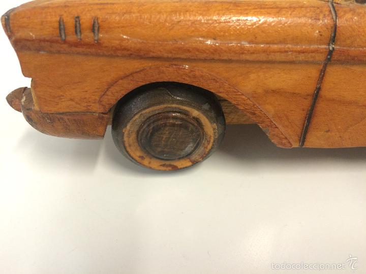 Coches a escala: Chevrolet descapotable en madera - Foto 9