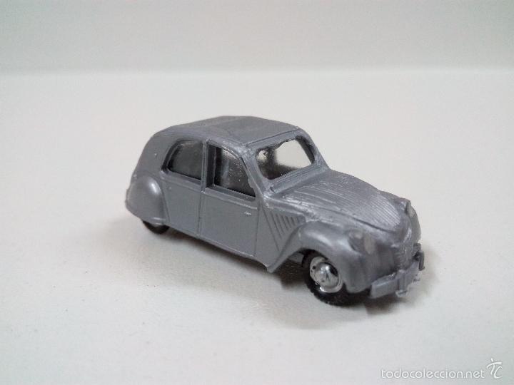 Coches a escala: CITROEN 2 CABALLOS. MINIATURA EKO. - Foto 1