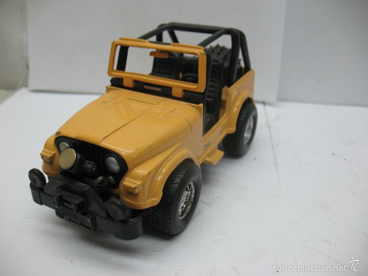 9600 Koleksi Gambar Mobil Jeep Cj7 Terbaik