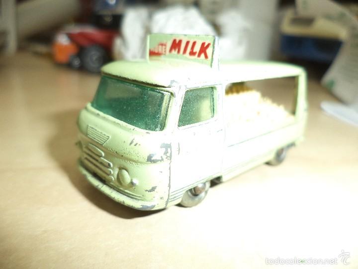 Coches a escala: Furgoneta de reparto de leche Commer Bottle Float.N&ordm;21.Lesney a&ntilde;os 60.