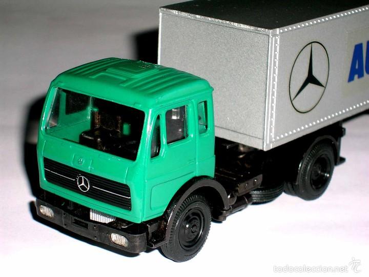 Coches a escala: Cami&oacute;n Mercedes SK promocional Autolica S.A. Catalu&ntilde;a, metal, esc 1/50, 30 cms, NZG Germany, a&ntilde;os 80