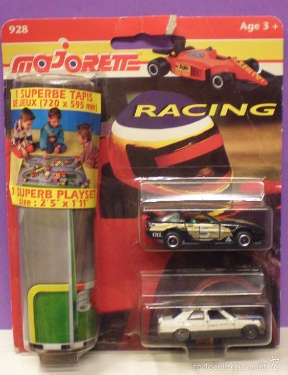 Coches a escala: Majorette - Racing (ref928) - 2 Veh&iacute;culos + 1 Superb Playset - En Blister Abierto