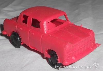 Coches a escala: BARATIJA DE KIOSKO, SEAT 1.500 DE PL&Aacute;STICO
