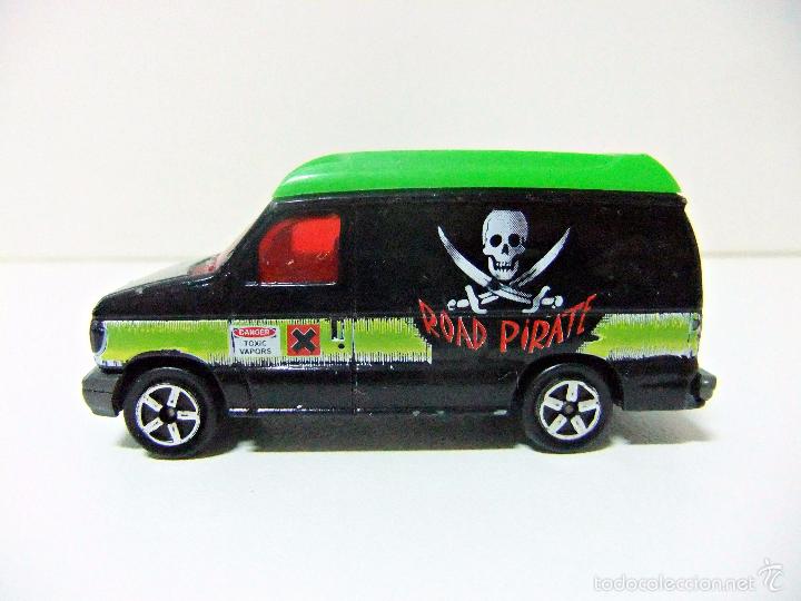 Coches a escala: FORD ECONOLINE ROAD PIRATE - MAJORETTE N&ordm; 270/271 ESCALA 1:63 - FURGONETA FURG&Oacute;N MINIATURA