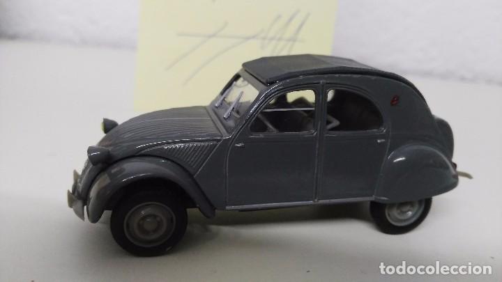 Coches a escala: coche citroen 2 cv de  norev - Foto 1