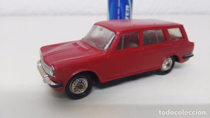 Coches a escala: antiguo coche norev simca - Foto 1