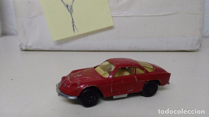 Coches a escala: antiguo coche de guisval renault alpine