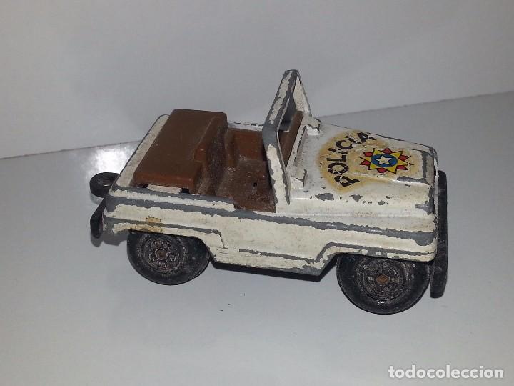 Coches a escala: CHIQUIVAL GUISVAL COCHE DE POLICA SERIE CHIQUICERILLAS A&Ntilde;OS 80