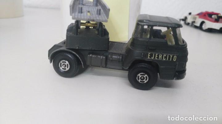 Coches a escala: antiguo camion de guiloy ejercito - Foto 4