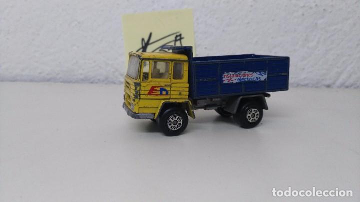 Coches a escala: antiguo camion pegaso de mira