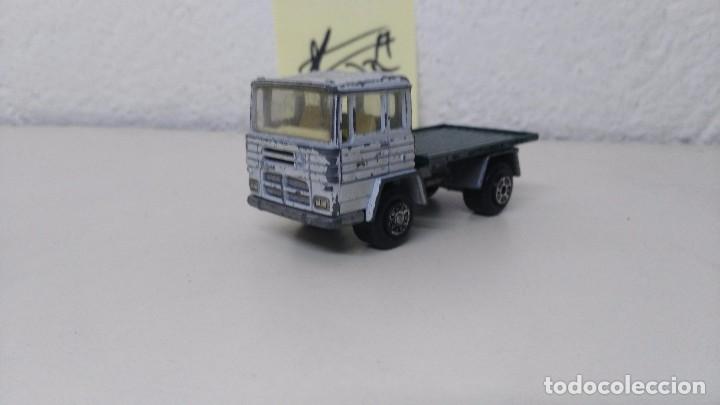 Coches a escala: antiguo camion pegaso de mira
