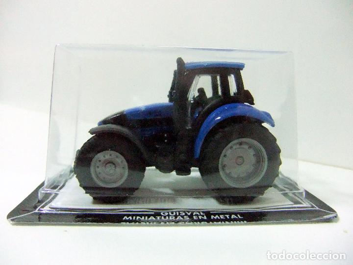 Coches a escala: TRACTOR AGR&Iacute;COLA DEUTZ FAHR AGROTRON 265 AZUL - GUISVAL ESCALA 1:67 - VEH&Iacute;CULO MAQUINARIA