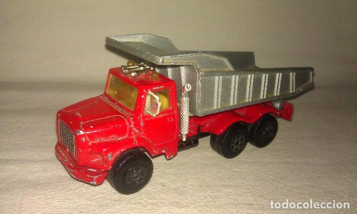 Coches a escala: CAMI&Oacute;N VOLQUETE / DUMPER DE METAL A ESCALA 1:60 FABRICADO EN LOS A&Ntilde;OS 70 POR MAJORETTE