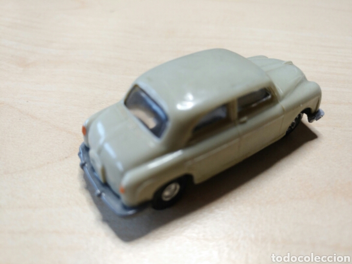 Coches a escala: Seat 1400 EKO - Foto 3