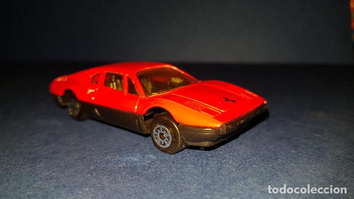 Coches a escala: FERRARI TESTAROSSA DE MC TOY