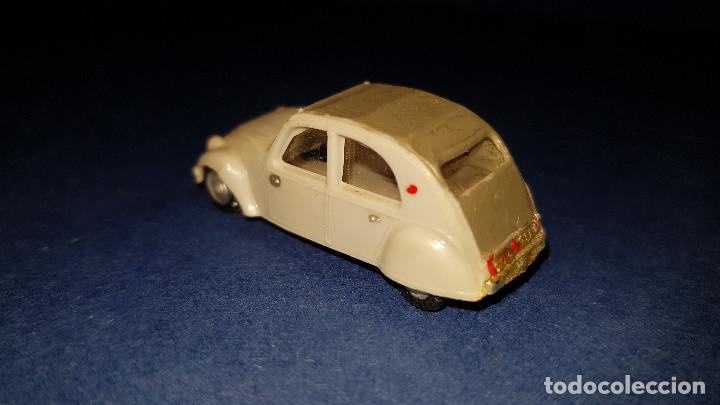 Coches a escala: EKO CITROEN 2 CV - Foto 4