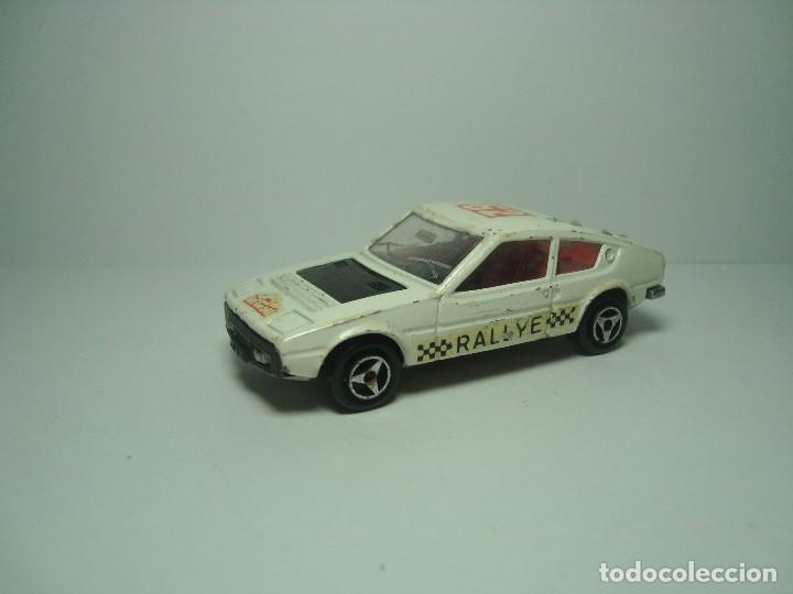 Coches a escala: MATRA SIMCA BAGHEERA DE MAJORETTE 1,64