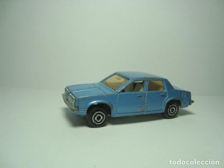 Coches a escala: OLDSMOBILE CUTLASS DE MAJORETTE 1,64