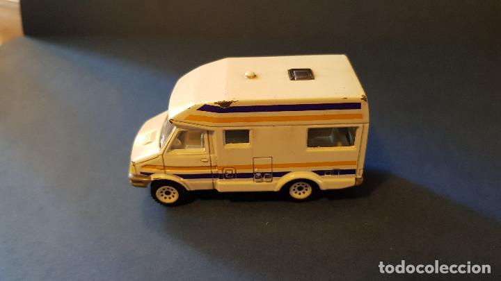 Coches a escala: SIKU AUTOCARAVANA - Foto 3