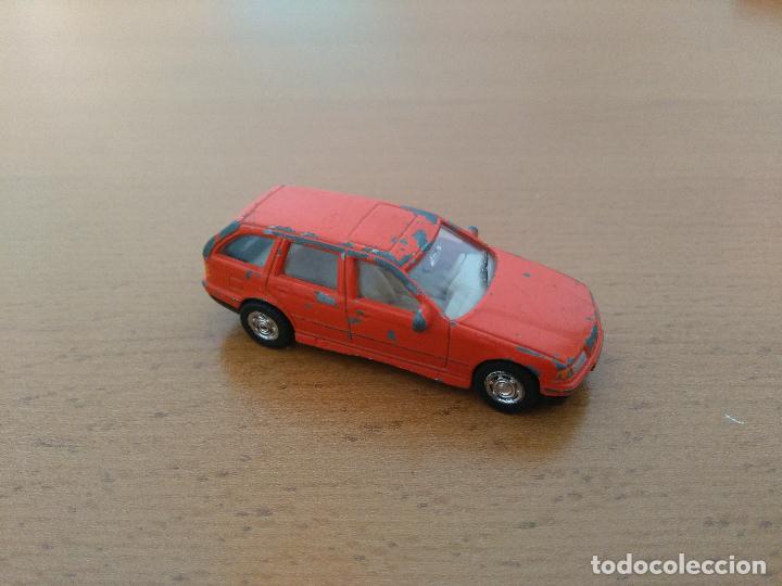 Coches a escala: Coche de metal en miniatura - BMW 325i Touring a escala - Hongwell