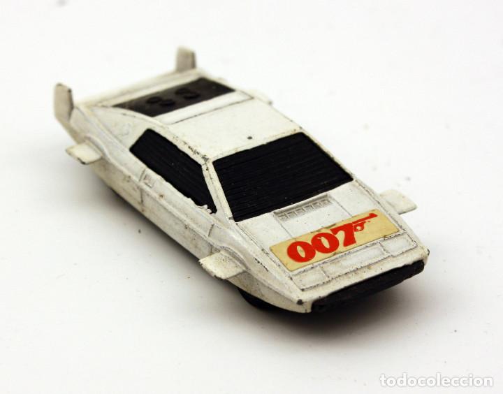 corgi juniors 007 lotus esprit