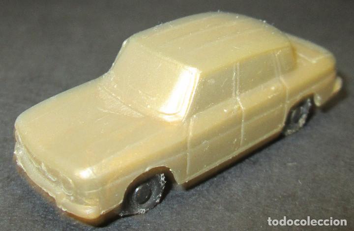 Coches a escala: Coche premium, obsequio detergente ESE, RENAULT 7 - Foto 1
