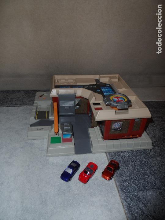 Coches a escala: MICRO MACHINES DOUBLE ACTION FIRE STATION 1990 GALOOB - Foto 1