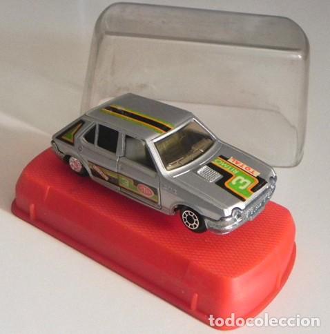 Carros em escala: ANTIGUO COCHE A ESCALA - SEAT RITMO DE DICOYS Y CAJA - COCHECITO JUGUETE FRICCI&Oacute;N ESPA&Ntilde;A - VER FOTOS