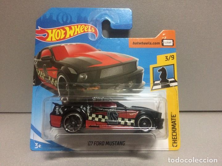 hot wheels 07 ford mustang checkmate