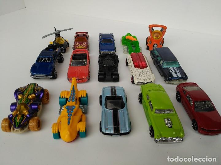 Coches a escala: Lote de coches Hotweels - Foto 2