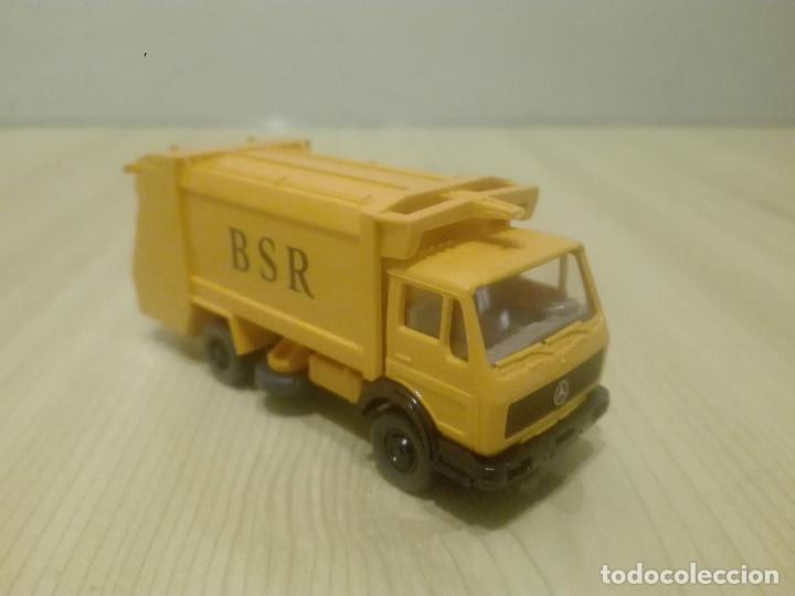 Coches a escala: Cami&oacute;n MB Basurero ,WIKING Ref.22641 - Foto 1