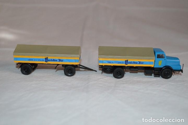 Coches a escala: Cami&oacute;n con remolque IFA H6 Landskron bier. Esc. 1/87. Brekina. romanjuguetesymas.