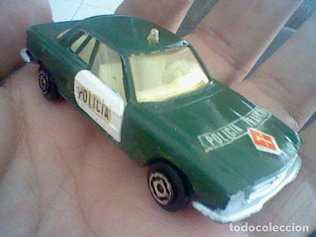 Coches a escala: MERCEDES 350 SL POLICIA TRAFICO TIPO GUARDIA CIVIL OJO FALTA PUERTA PINTURA BIEN
