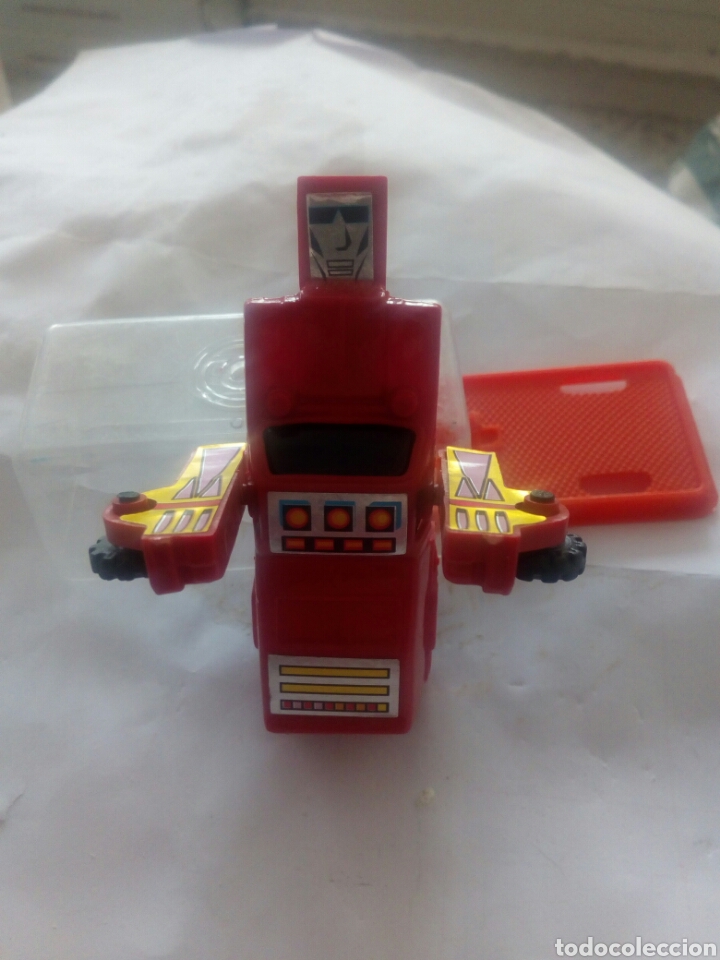 Coches a escala: Coche transformers sin marca a&ntilde;os 80,sin uso - Foto 1