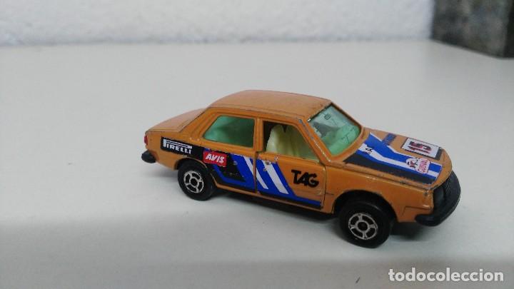 Coches a escala: coche guisval renault 18